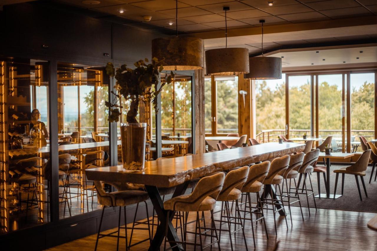 Hotel Du Bollenberg - Restaurant "Cote Plaine" - Spa De La Colline Westhalten Dış mekan fotoğraf
